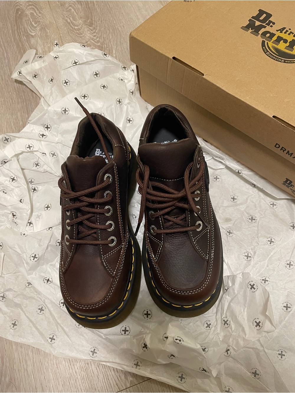 New Dr. Martens Buzz 5 Eye Brown Sz 6 - Picture 2 of 7